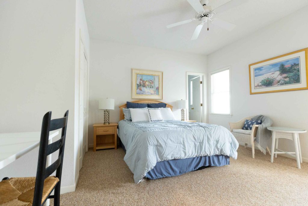 corolla obx queen suite